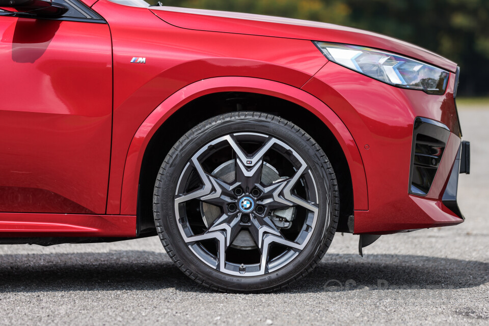 BMW iX2 U10 (2024) Exterior