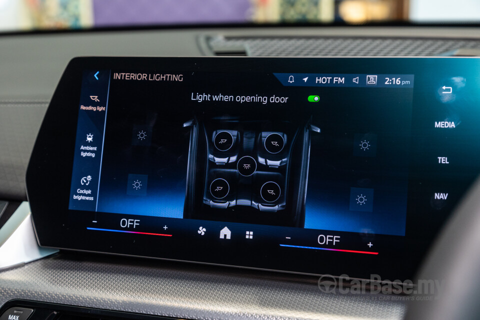 BMW iX2 U10 (2024) Interior