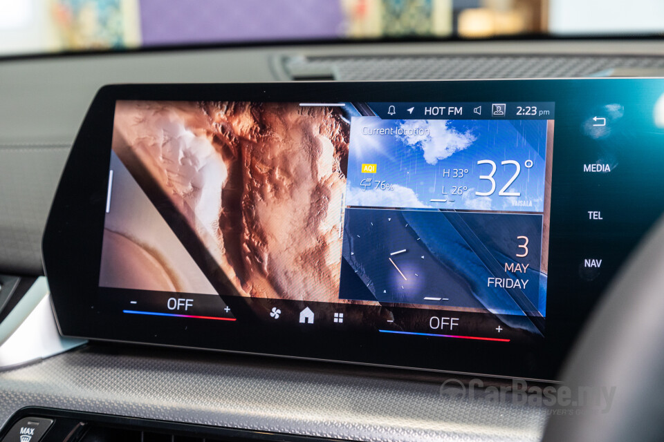 BMW iX2 U10 (2024) Interior