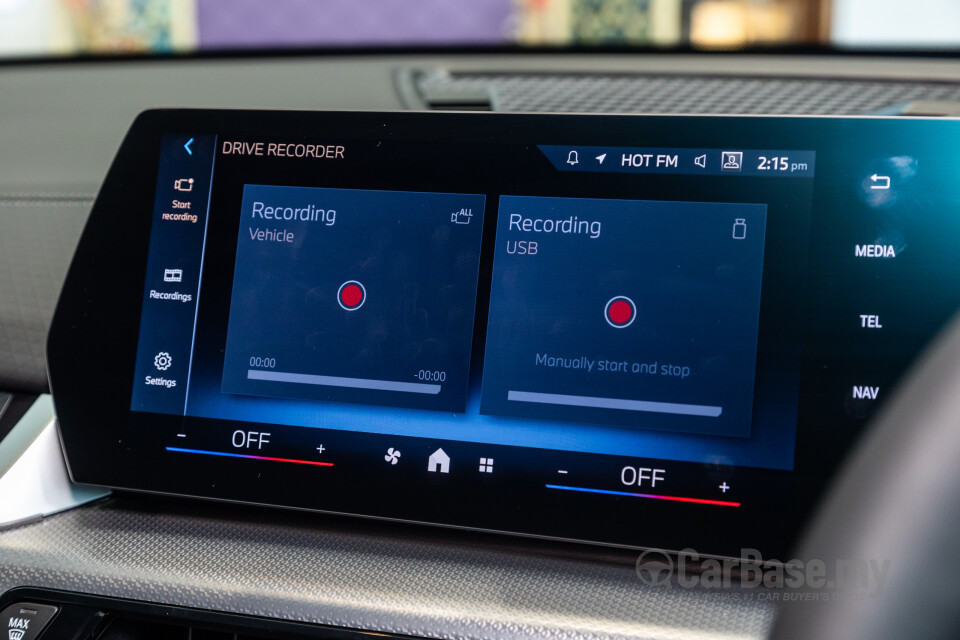 BMW iX2 U10 (2024) Interior