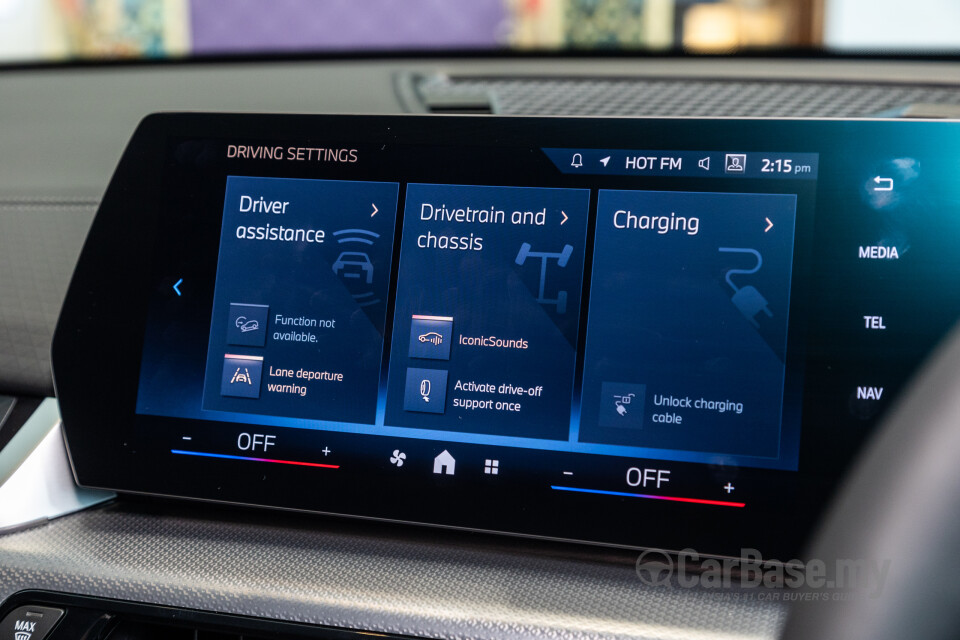 BMW iX2 U10 (2024) Interior