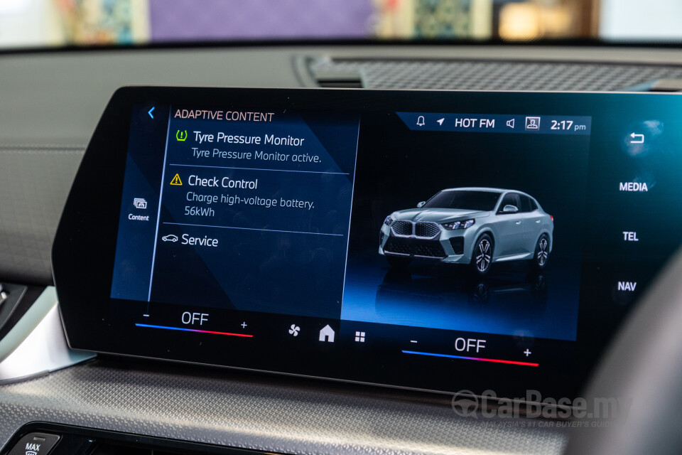 BMW iX2 U10 (2024) Interior