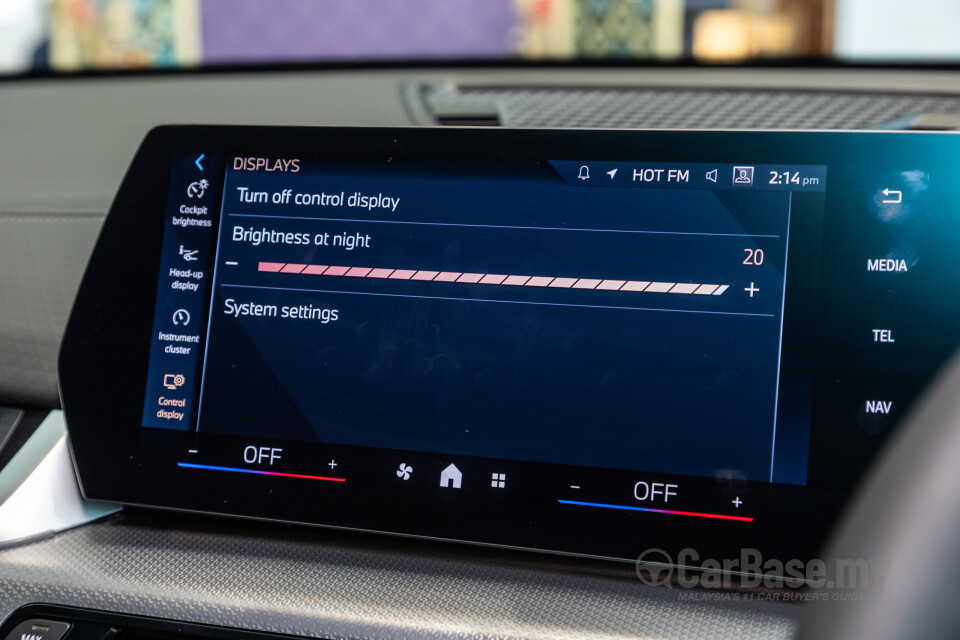 BMW iX2 U10 (2024) Interior