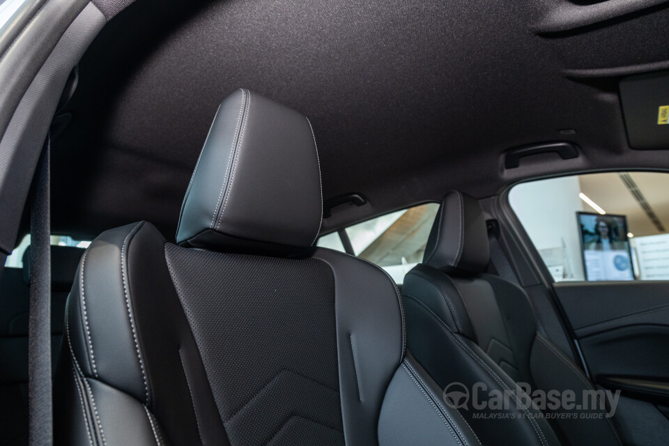 BMW iX2 U10 (2024) Interior
