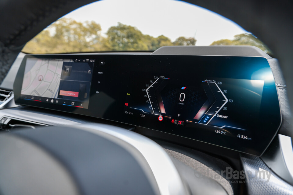 BMW iX2 U10 (2024) Interior
