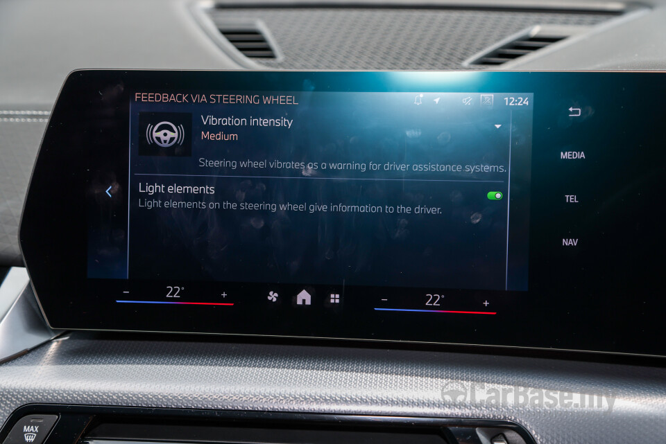 BMW iX2 U10 (2024) Interior