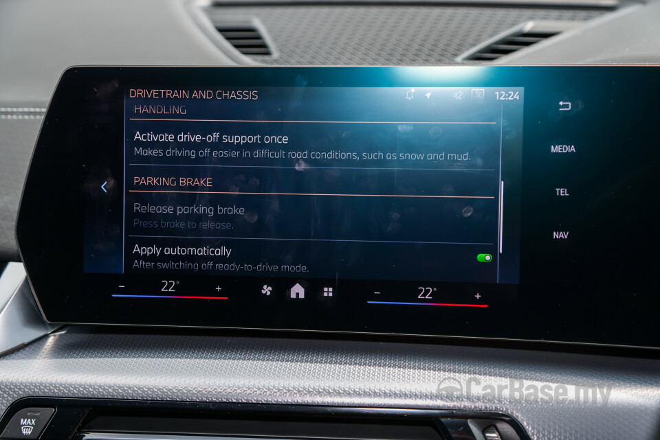 BMW iX2 U10 (2024) Interior