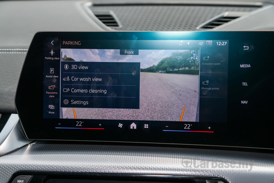 BMW iX2 U10 (2024) Interior