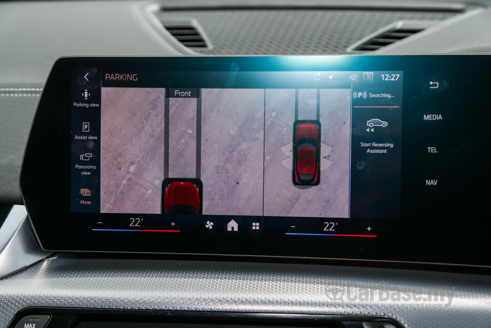 BMW iX2 U10 (2024) Interior