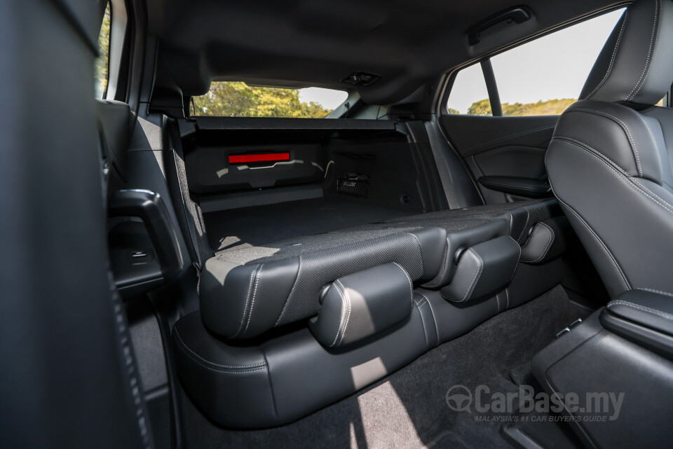 BMW iX2 U10 (2024) Interior