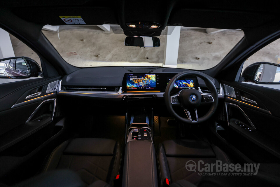 BMW iX2 U10 (2024) Interior