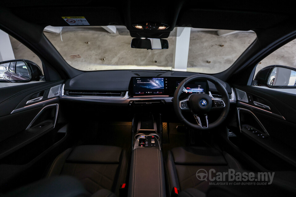 BMW iX2 U10 (2024) Interior