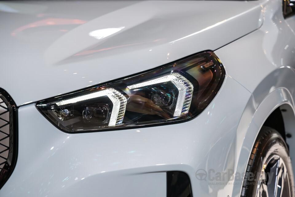 BMW iX1 L U12 (2026) Exterior