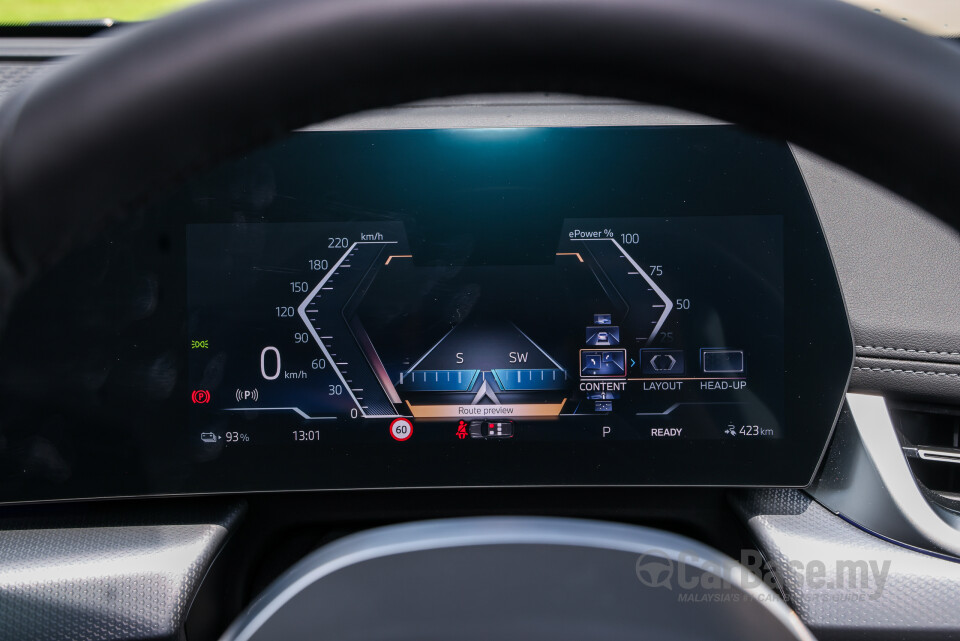 BMW iX1 L U12 (2026) Interior