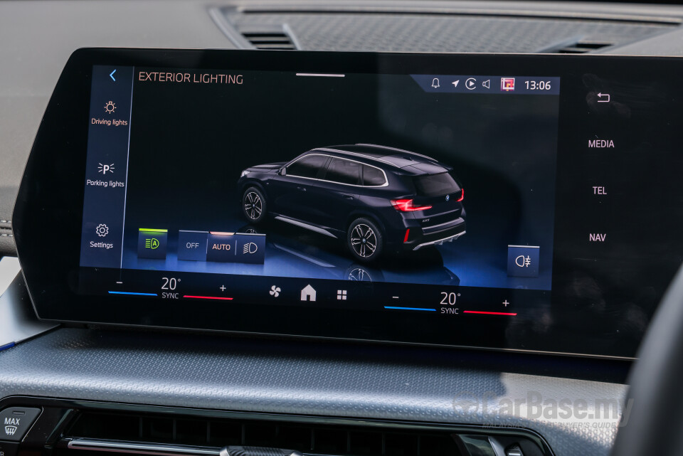 BMW iX1 L U12 (2026) Interior