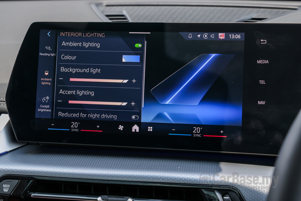 BMW iX1 L U12 (2026) Interior