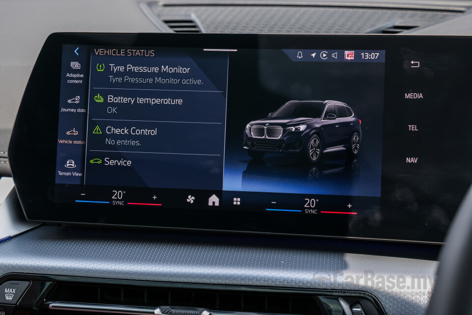 BMW iX1 L U12 (2026) Interior