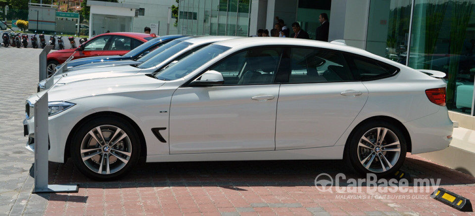 BMW 3 Series GT F34 (2013) Exterior