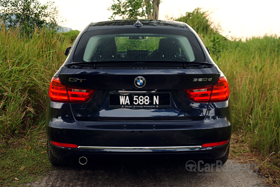 Proton Perdana P4-90B (2016) Exterior