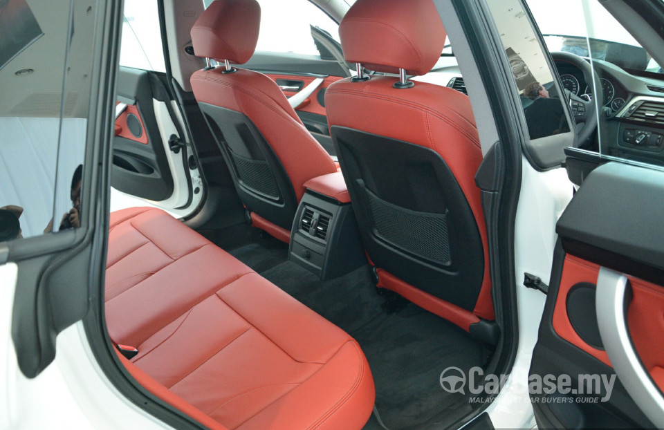 BMW 3 Series GT F34 (2013) Interior
