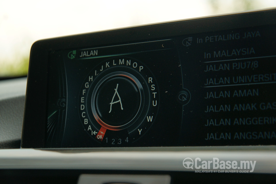 BMW 3 Series GT F34 (2013) Interior