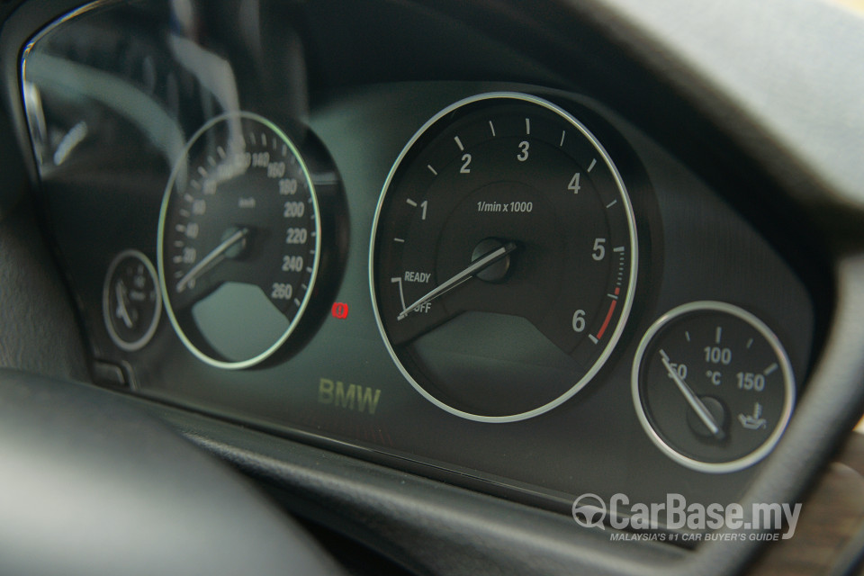 BMW 3 Series GT F34 (2013) Interior