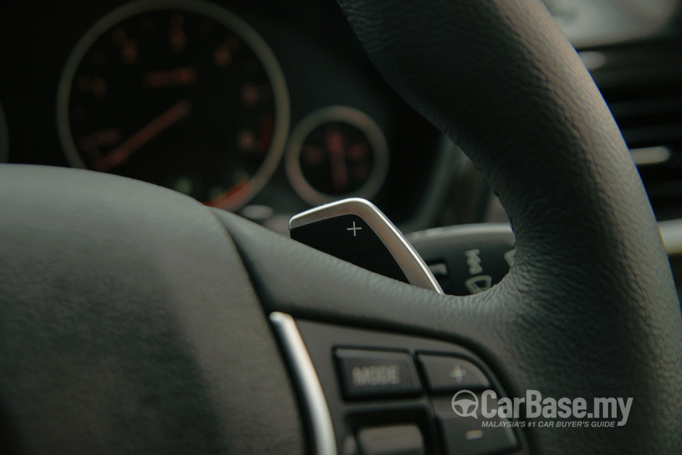 BMW 3 Series GT F34 (2013) Interior