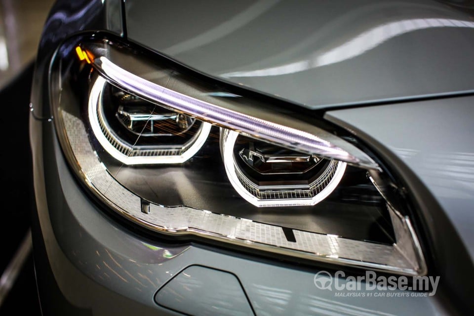 BMW 5 Series F10 LCI (2013) Exterior