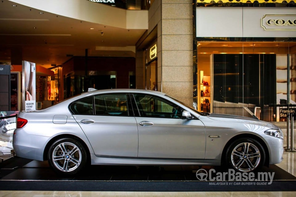BMW 5 Series F10 LCI (2013) Exterior
