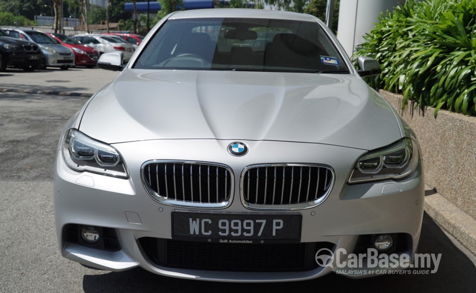BMW 5 Series F10 LCI (2013) Exterior