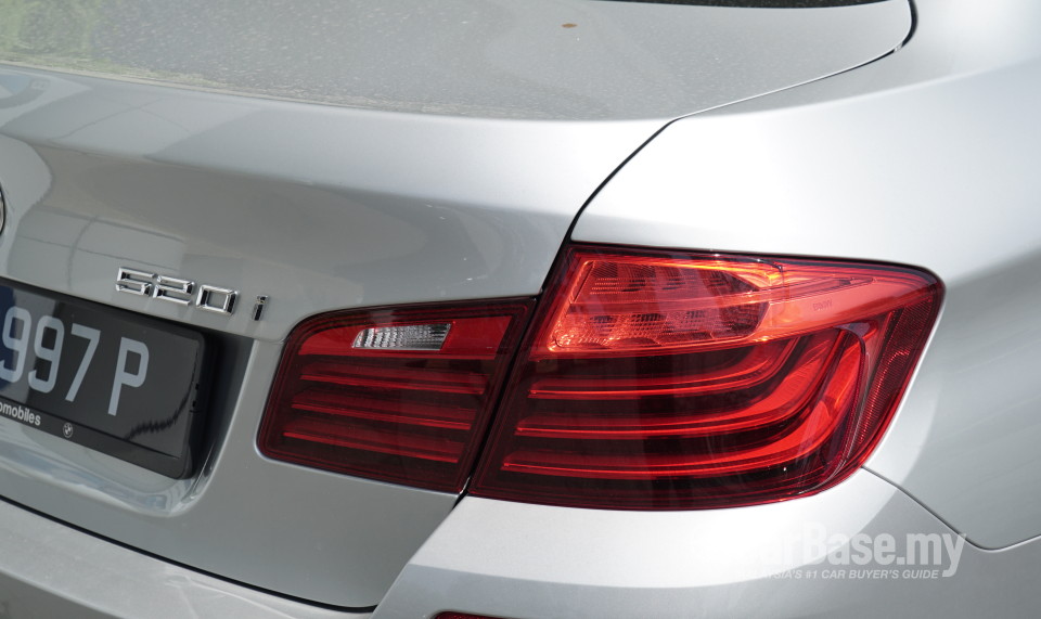 BMW 5 Series F10 LCI (2013) Exterior