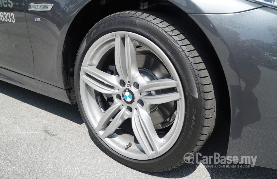 BMW 5 Series F10 LCI (2013) Exterior