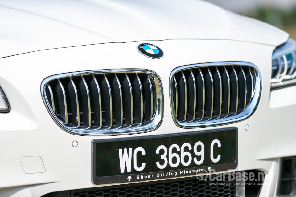 BMW 5 Series F10 LCI (2013) Exterior