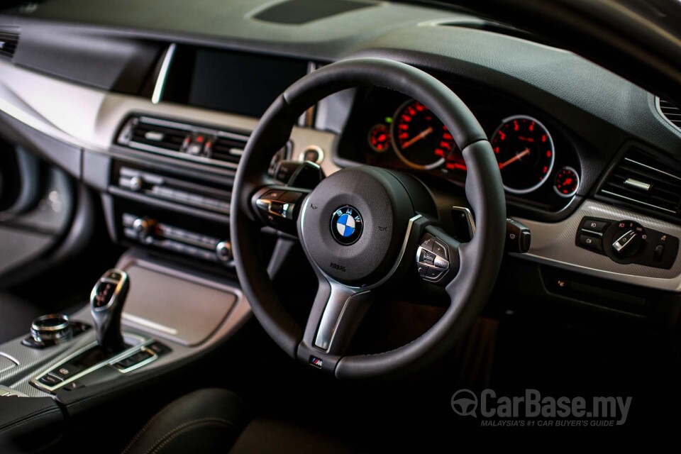 Audi A4 B9 (2016) Interior