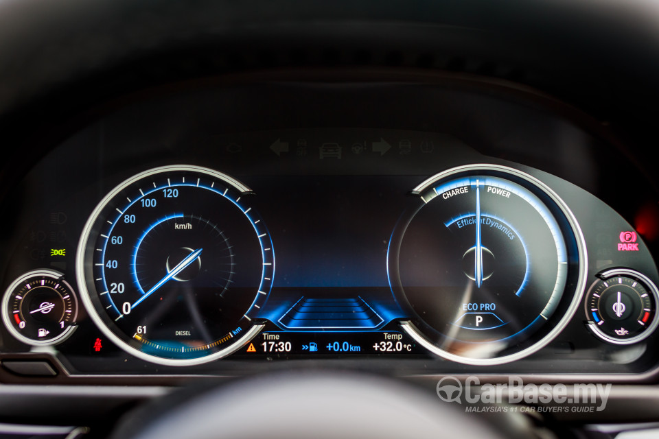 BMW 5 Series F10 LCI (2013) Interior