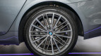 BMW 5 Series Exterior photo