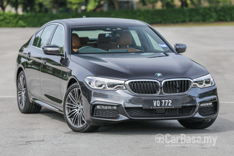 BMW 5 Series G30 (2017) Exterior