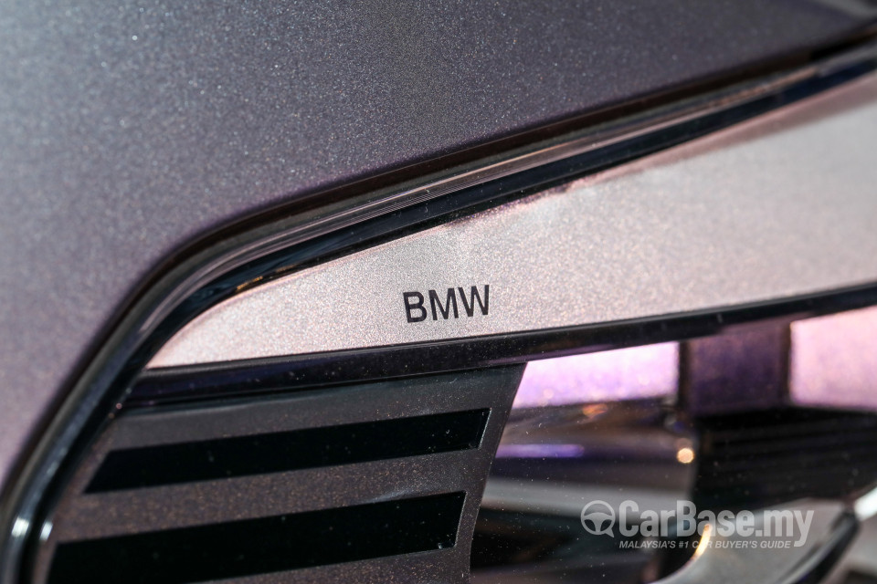 BMW 5 Series G30 (2017) Exterior