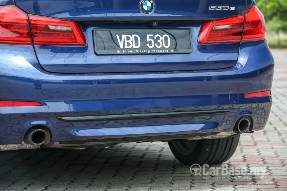 BMW 5 Series G30 (2017) Exterior