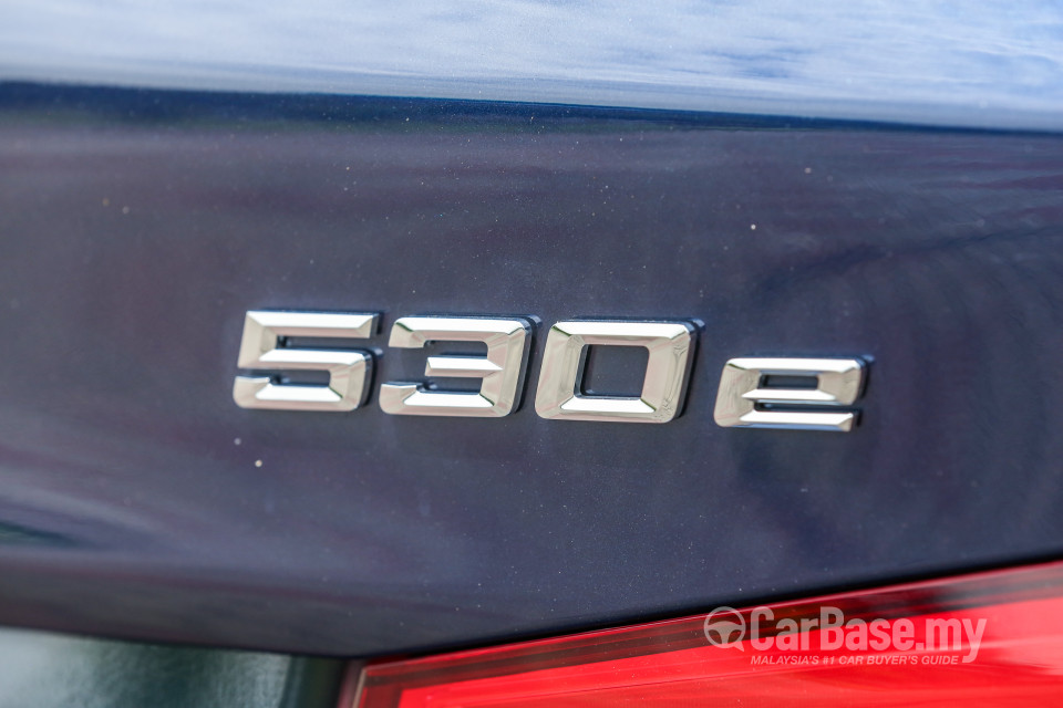 BMW 5 Series G30 (2017) Exterior