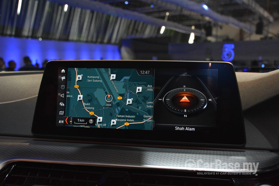 BMW 5 Series G30 (2017) Interior