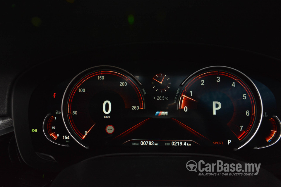 BMW 5 Series G30 (2017) Interior
