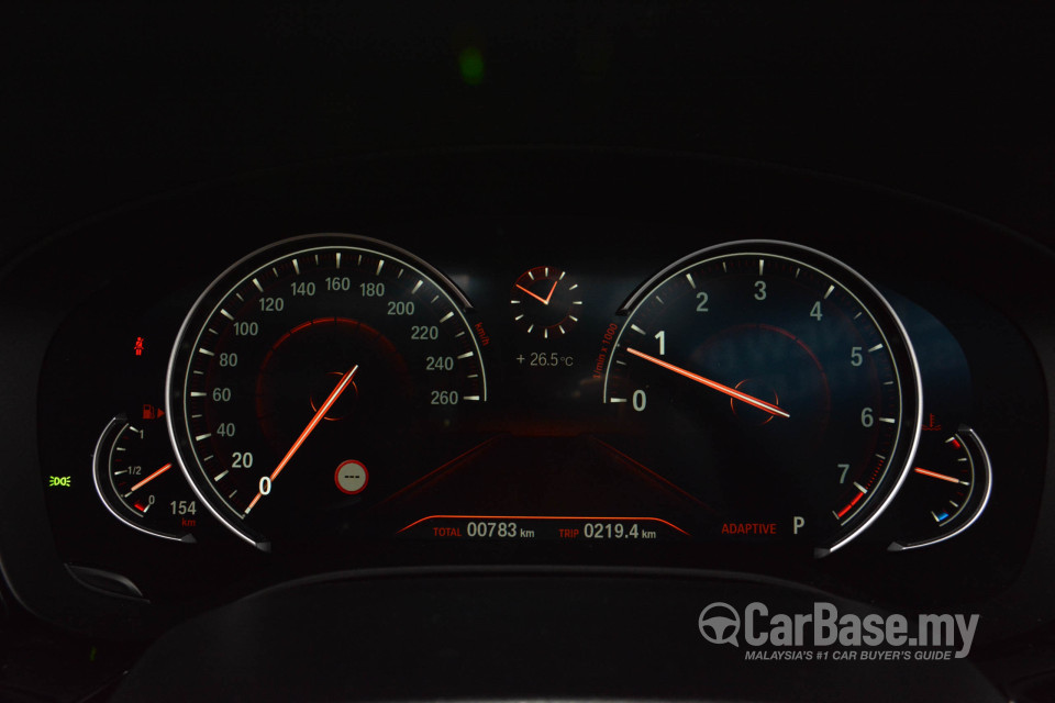BMW 5 Series G30 (2017) Interior