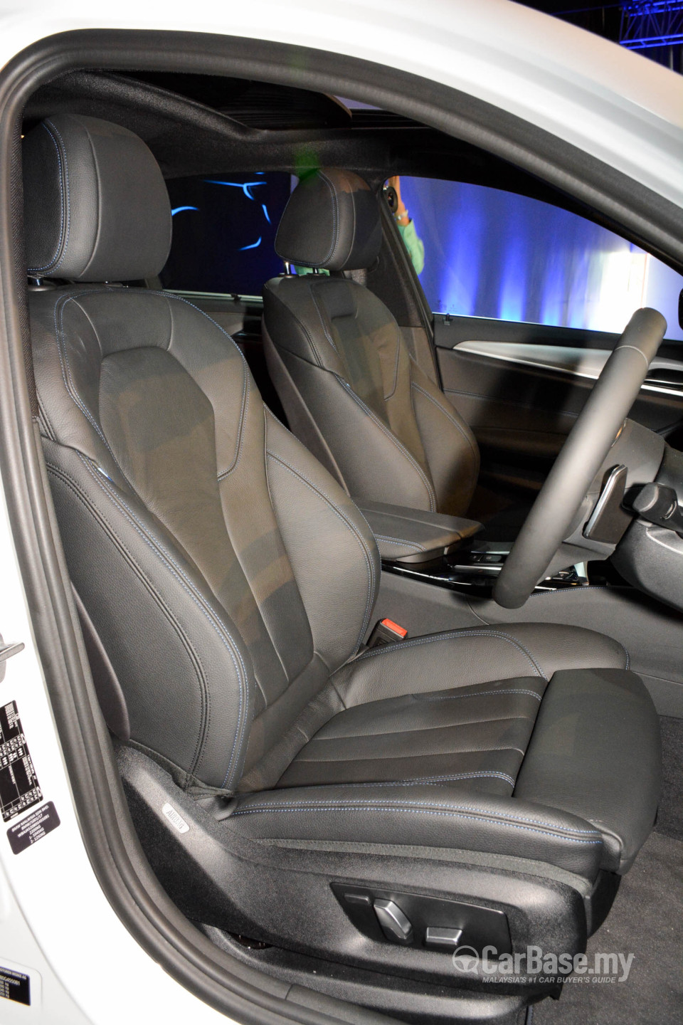 BMW 5 Series G30 (2017) Interior