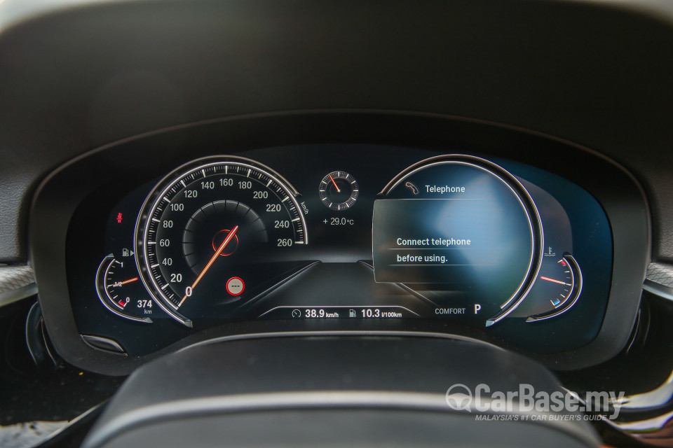 BMW 5 Series G30 (2017) Interior