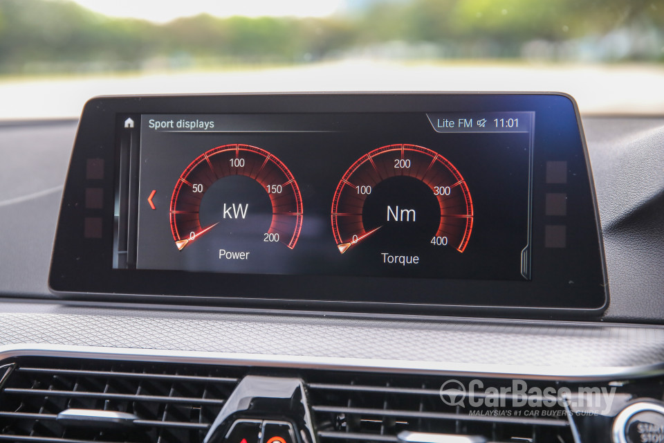 BMW 5 Series G30 (2017) Interior