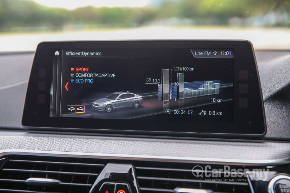 BMW 5 Series G30 (2017) Interior