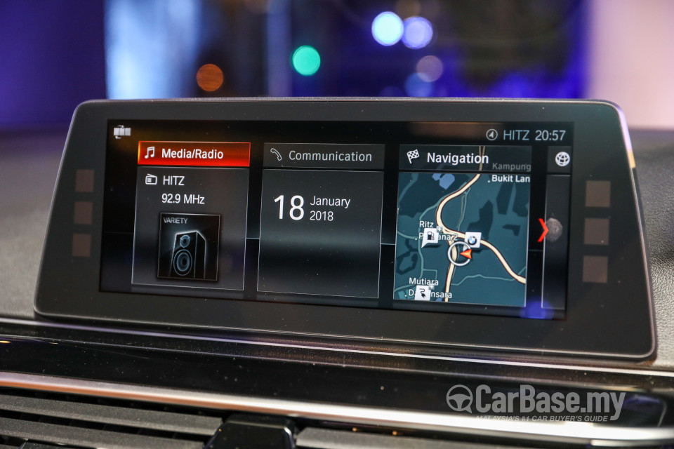 BMW 5 Series G30 (2017) Interior