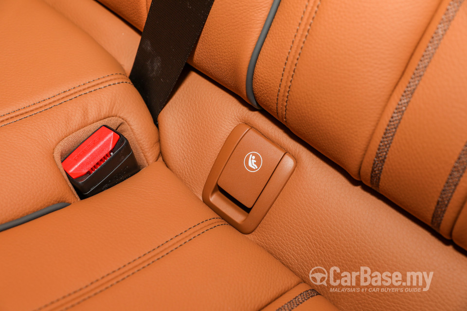 BMW 5 Series G30 (2017) Interior