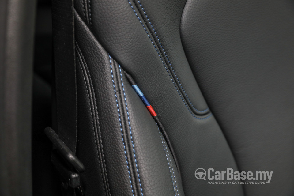 BMW 5 Series G30 (2017) Interior